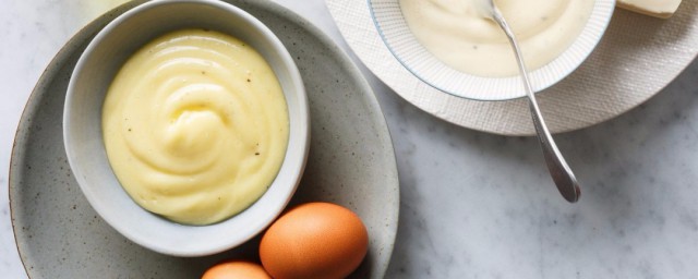 蛋黃醬制作方法 蛋黃醬如何制作