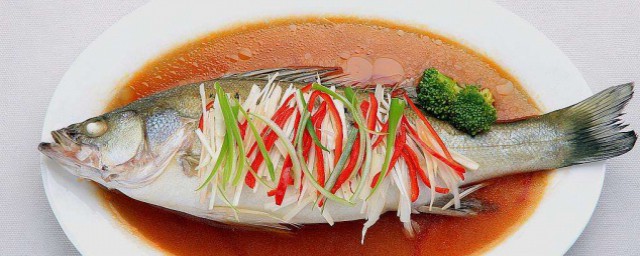 清蒸魚怎麼做好吃 清蒸魚好吃的做法