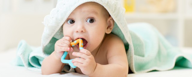 嬰兒如何補鈣 嬰兒應該怎樣正確補鈣