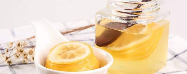 空腹喝蜂蜜水有什麼好處 空腹喝蜂蜜水的好處是什麼