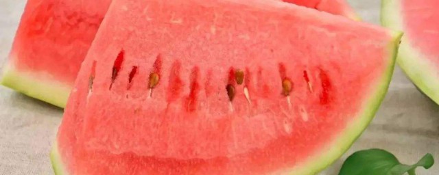 西瓜怎樣吃最營養 西瓜的保存