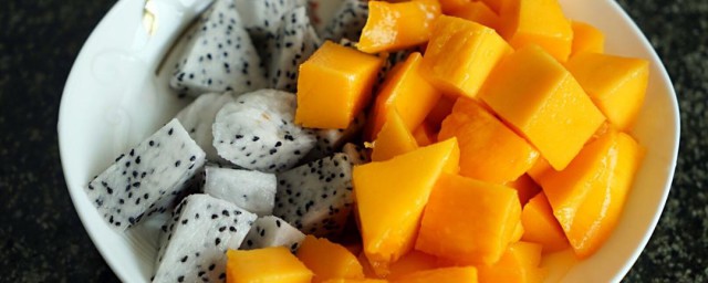 芒果和火龍果可以一起吃嗎 芒果和火龍果能一起吃嗎