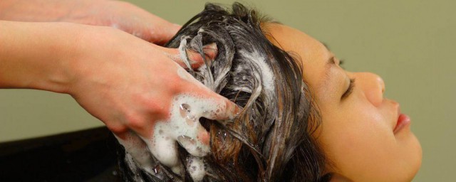 用醋洗頭的方法 用醋洗頭的技巧