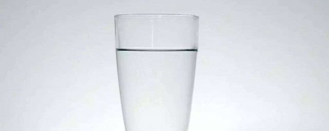 每天喝8杯水是多少毫升 一天8杯水1杯水到底是多少毫升?