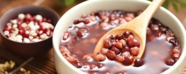 赤小豆薏米湯的做法 赤小豆薏米湯的功效