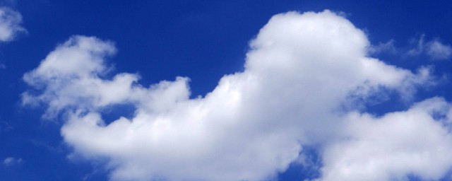 雲用英語怎麼說 用該詞怎麼造句