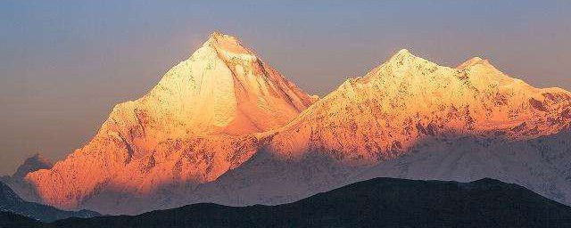 中國第一次登上珠穆朗瑪峰是哪一年 中國第一次登上珠穆朗瑪峰介紹