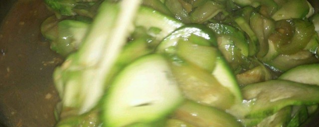 素絲瓜湯怎麼做好喝 素絲瓜湯的做法與步驟