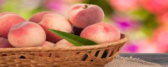 桃子不能和哪些一起吃 與桃子相克的食物有哪些