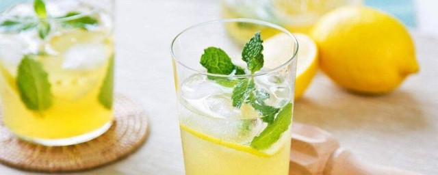 長期喝檸檬水有什麼好處和壞處 瞭解一下