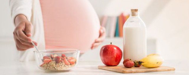 孕婦補鈣吃什麼好 孕婦吃什麼食物補鈣需要註意什麼