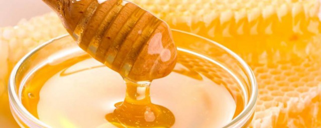 土蜂蜜的作用與功效 蜂蜜的保質期時候多久