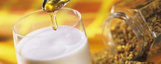 牛奶可以加蜂蜜嗎 牛奶加蜂蜜的好處