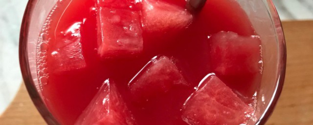 西瓜汁怎麼做冰涼粉 隻需簡單三步