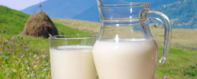 牛奶空腹能不能喝 它的原因是什麼