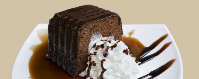怎麼做巧克力蛋糕 在傢自制美味巧克力蛋糕詳細做法步驟