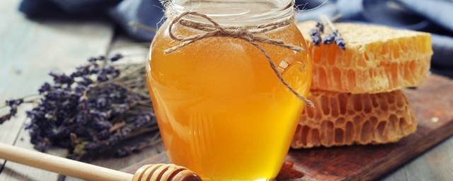 怎樣驗證蜂蜜是真的 如何辨別蜂蜜是真是假