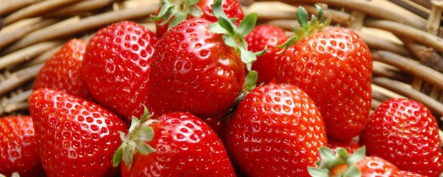 草莓什麼樣最好吃 教你如何挑選