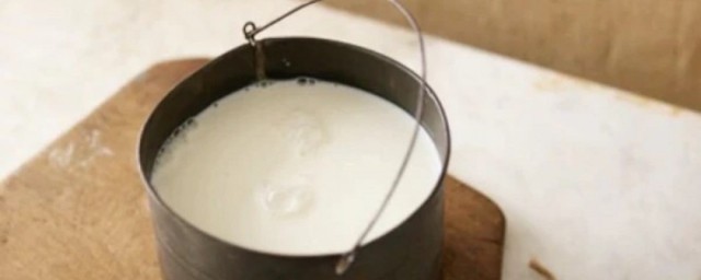 牛奶加什麼很好吃 牛奶和什麼搭配在一起很好吃