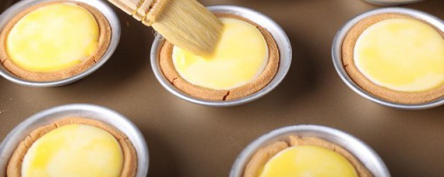怎麼制作簡單的蛋撻 在傢自制美味的蛋撻步驟