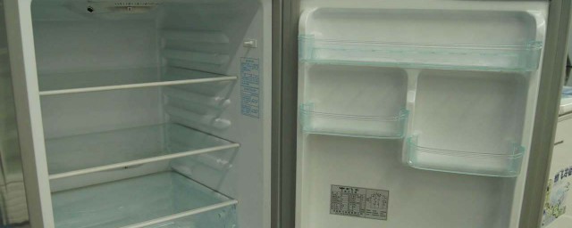 冰箱的抽屜怎麼取出來 需要怎麼操作