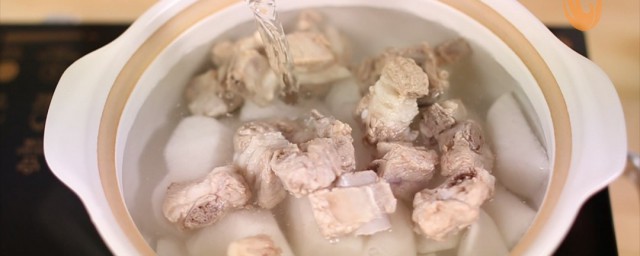 怎麼燉排骨湯好喝簡單 燉排骨湯的方法