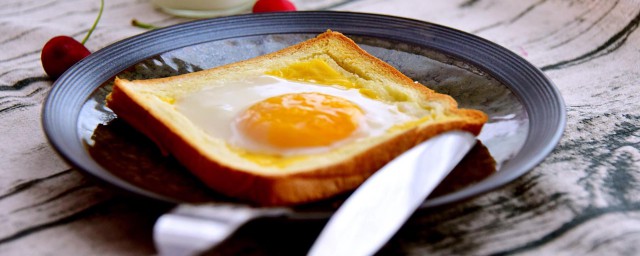 吐司配蛋怎麼做好吃 吐司配蛋的做法與步驟