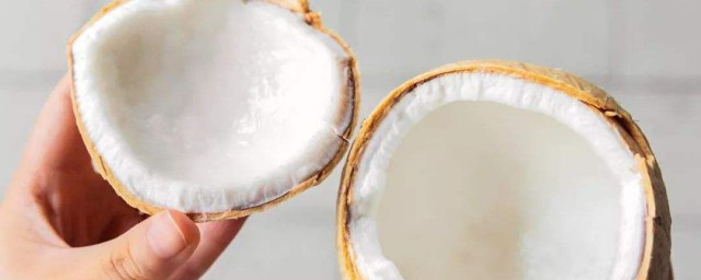 椰奶凍吃完怎麼取椰肉 椰子凍的椰肉如何取出來