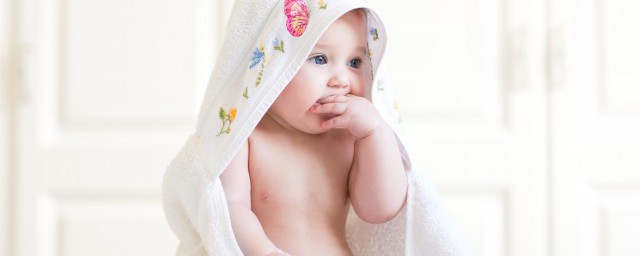 嬰兒怎麼判斷乳糖不耐受 怎樣判斷寶寶乳糖不耐受