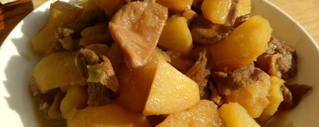 土豆燉肉怎麼做好吃 土豆燉肉做法