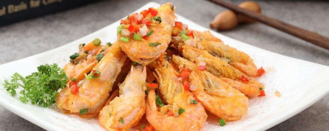 椒鹽蝦怎麼做好吃 椒鹽蝦的傢常做法