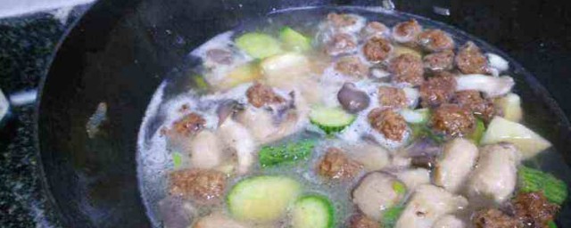 丸子湯怎麼做好吃 制作的步驟是什麼