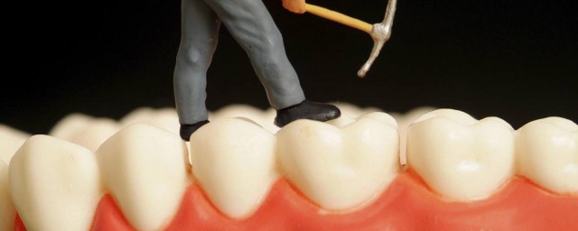 拔牙後的牙洞怎麼辦 拔牙後的牙洞怎麼處理