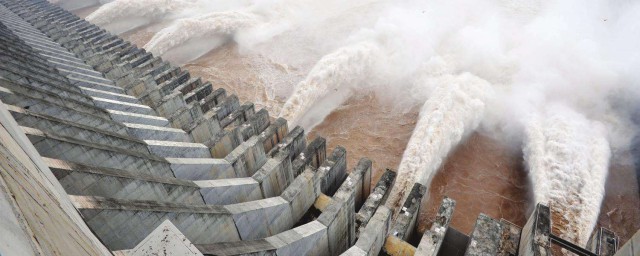 三峽大壩泄洪孔有幾個 三峽大壩簡介