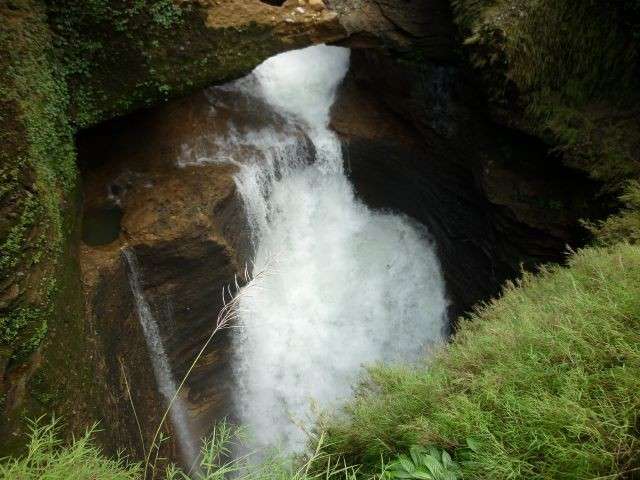 大衛瀑布 Devi Falls