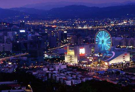 美麗華百樂園摩天輪 Miramar Entertainment Park Ferris Wheel