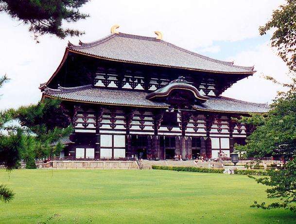 東大寺 Tōdai-ji