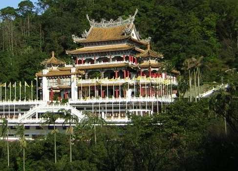 指南宮 Chi Nan Temple