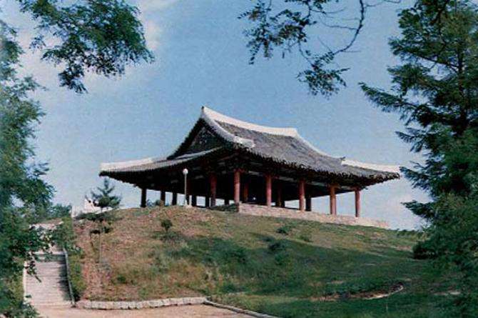 統軍亭 Twangjun Pavilion