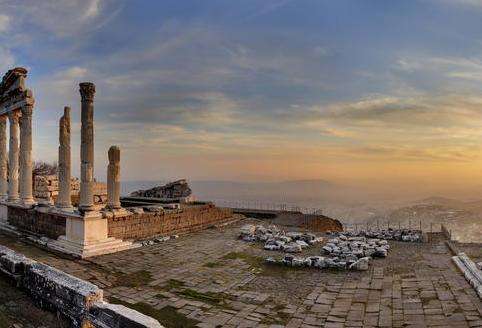帕加馬衛城及其多層次文化景觀 Pergamon and its Multi-Layered Cultural Landscape