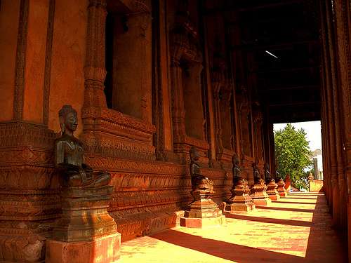 玉佛寺 Wat Haw Pha Kaew