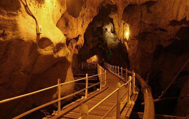 哥蘭山洞暗窿 Gua Kelam Kelam Cave