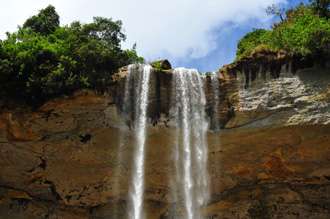 雲比亞瀑布 Yumbilla falls