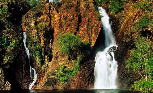 汪吉瀑布 Wangi Falls