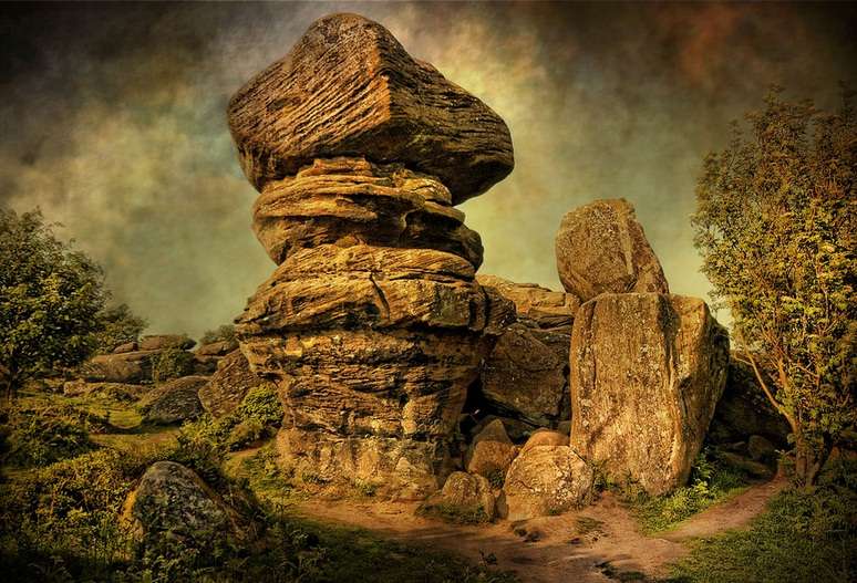 布裡莫姆岩石 Brimham Rocks