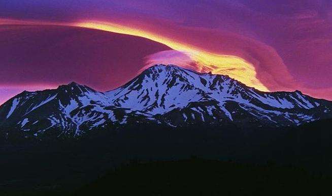 沙斯塔山 Mount Shasta