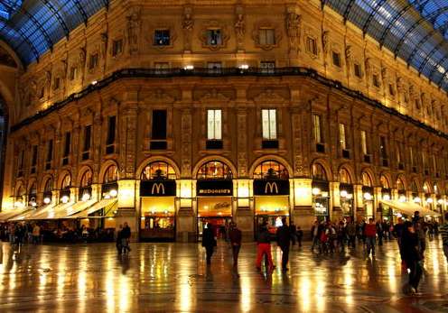 埃馬努埃萊二世拱廊 Galleria Vittorio Emanuele II