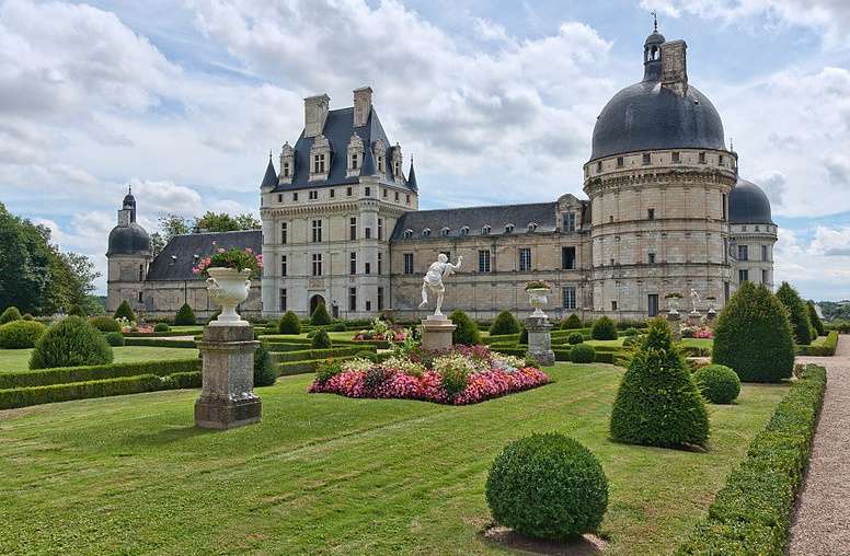 瓦朗塞城堡 Chateau de Valenay