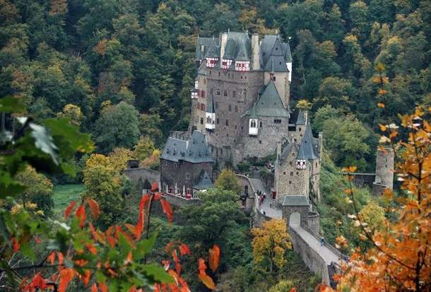埃爾茲城堡 Eltz Castle