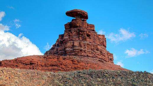 墨西哥草帽石 Mexican Hat Rock
